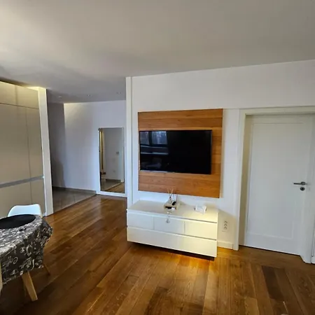 Delux 4 Silistra Apartament Timişoara